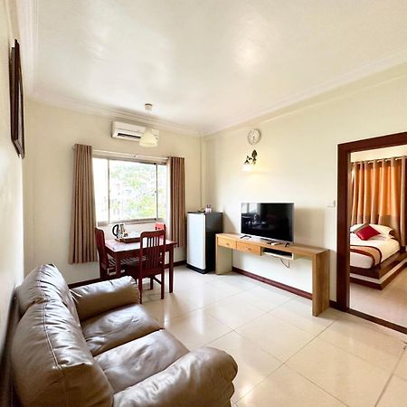 Hotel 63 Yangon Dış mekan fotoğraf