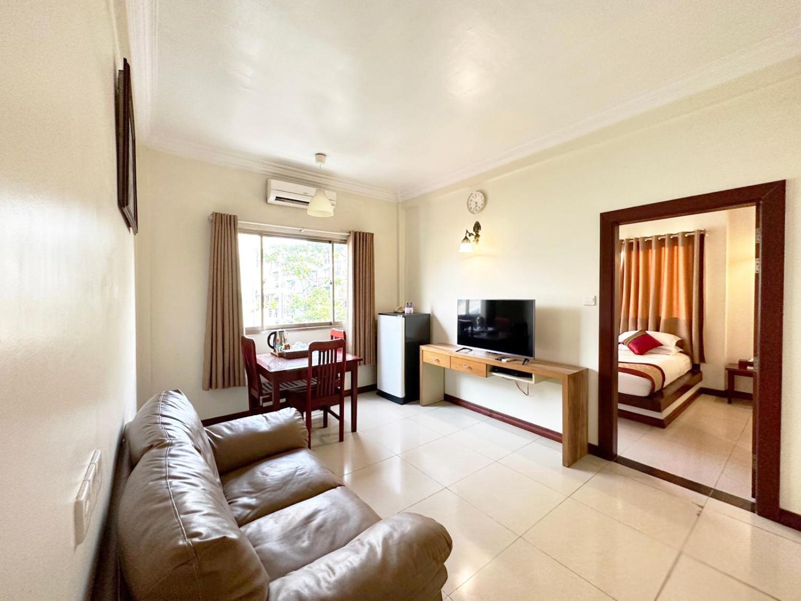 Hotel 63 Yangon Dış mekan fotoğraf