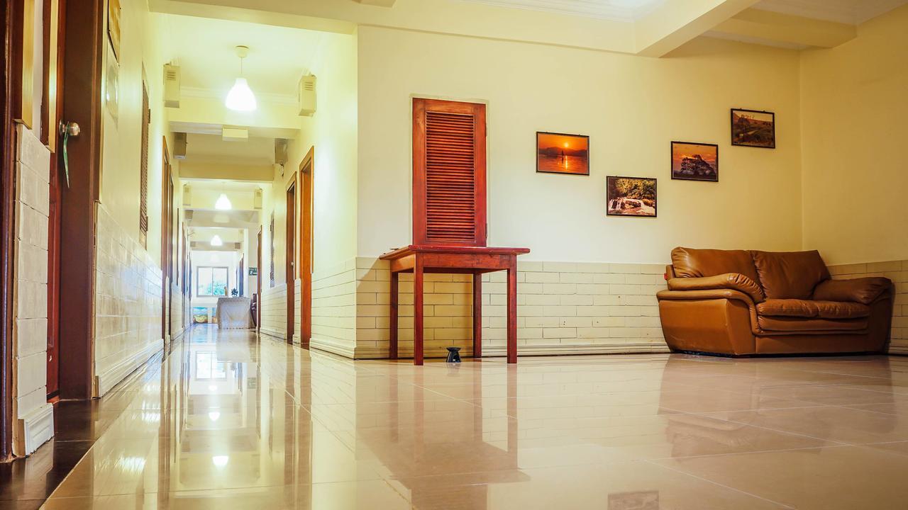 Hotel 63 Yangon Dış mekan fotoğraf
