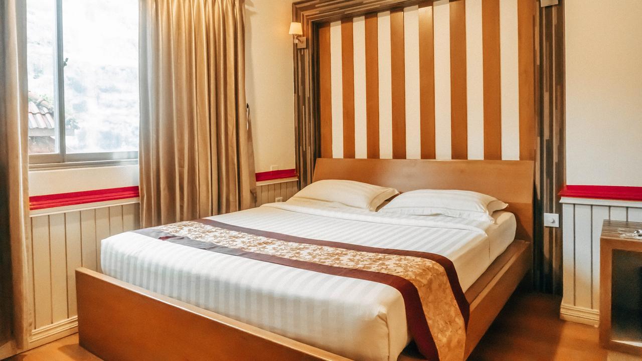 Hotel 63 Yangon Dış mekan fotoğraf