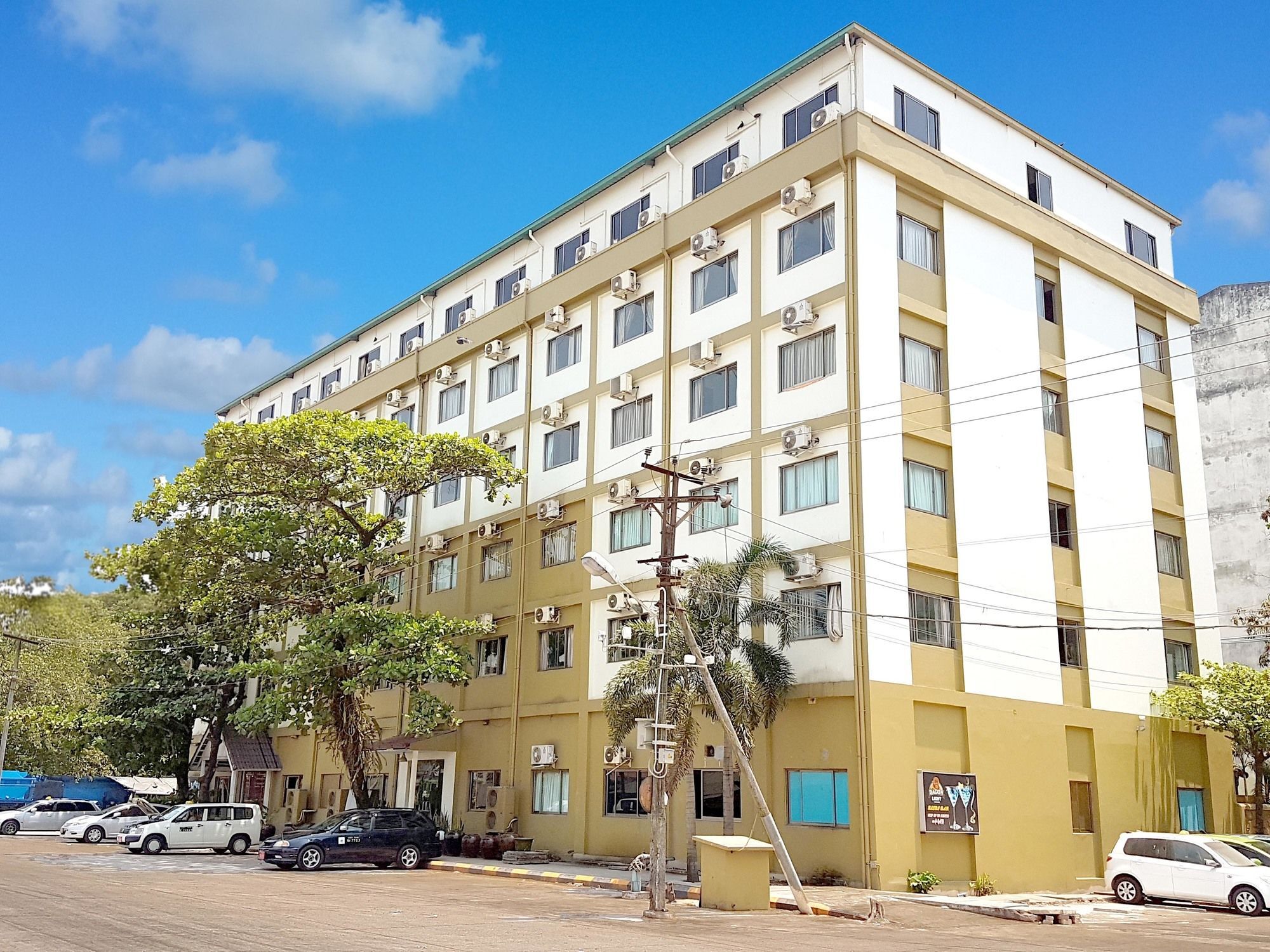Hotel 63 Yangon Dış mekan fotoğraf